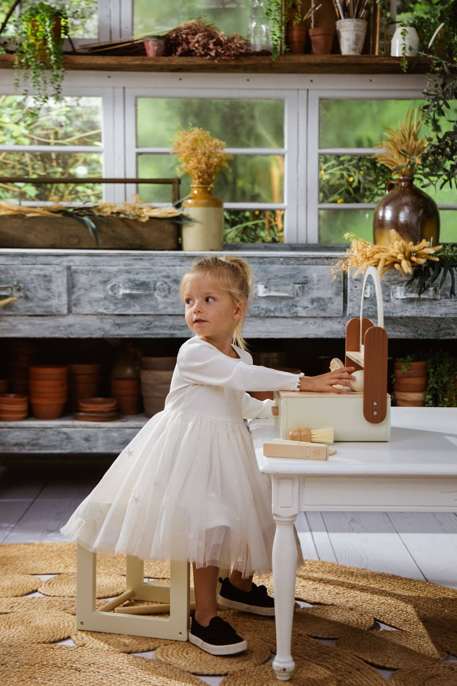 Friseursalon aus Holz | Stylisten-Set mit Föhn, Schere und Friseurzubehör