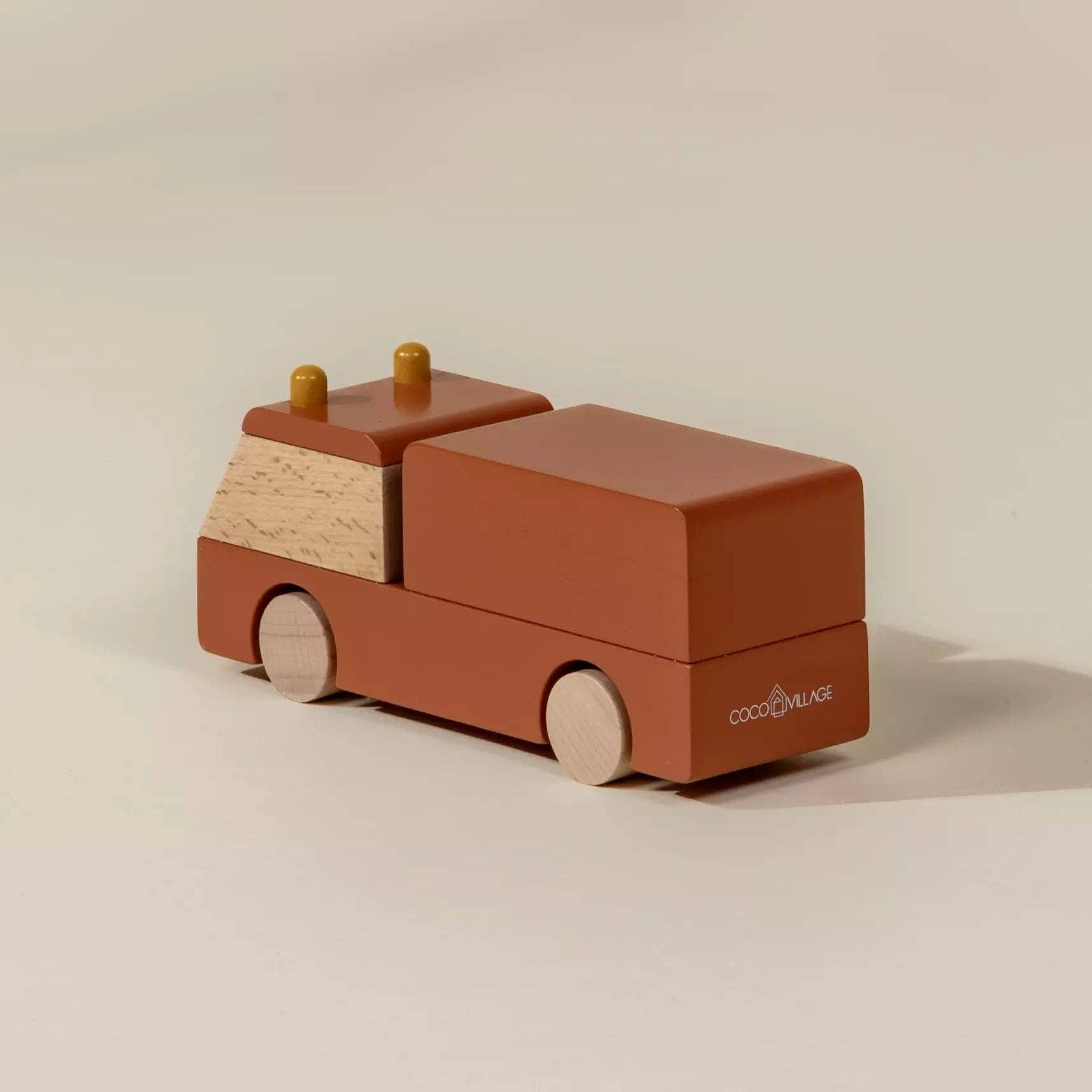 Feuerwehrwagen aus Holz | Robustes städtisches Fahrzeug aus Holz