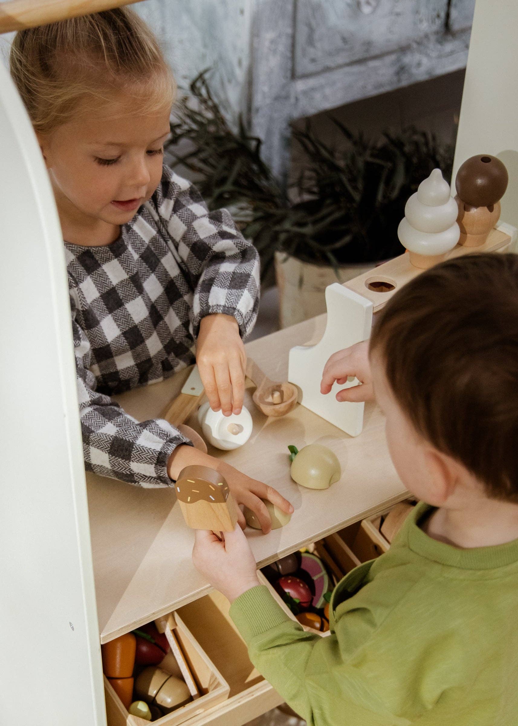 Eisdielen-Spielset aus Holz | Eistüten und Eis am Stiel mit Ständer und Löffel
